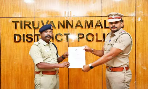 கண்ணமங்கலம் சப்-இன்ஸ்பெக்டருக்கு போலீஸ் சூப்பிரண்டு பாராட்டு