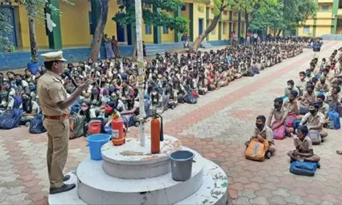 விபத்தில்லா தீபாவளி குறித்த விழிப்புணர்வு பிரச்சாரம் தொடக்கம்