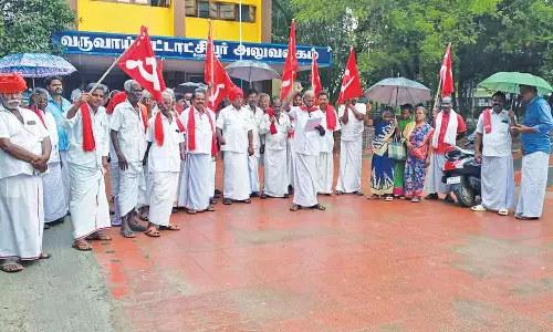 பேராவூரணியில், விவசாய தொழிலாளர் சங்கத்தினர் ஆர்ப்பாட்டம்