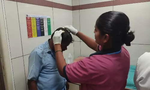 அரசு பஸ் டிரைவர்  மீது தாக்குதல்;  வாலிபர் கைது