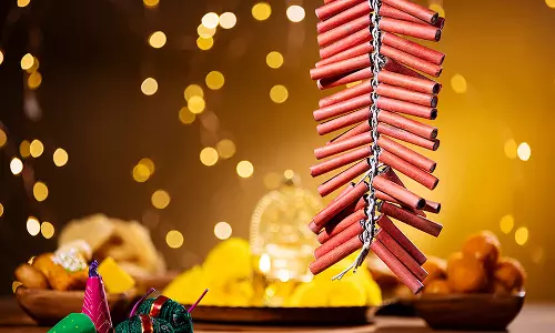 பட்டாசு இல்லாத தீபாவளியா? வாய்ப்பே இல்லை