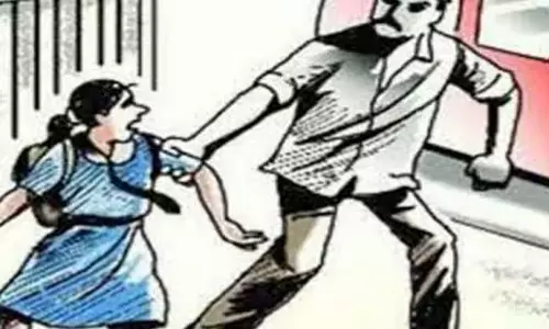 பள்ளி மாணவி கடத்தல்?