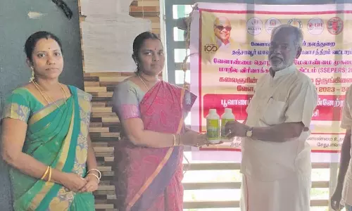 விவசாயிகள் குழுவாக செயல்படுவதன் மூலம் முன்னேற்றம் அடையலாம்