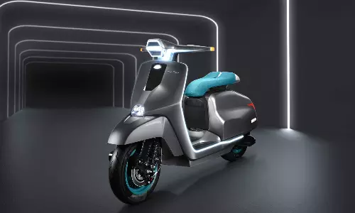 அதே டிசைன், ஆனால் வேற மாதிரி லுக்.. அசத்தலாக அறிமுகமான லம்ப்ரெட்டா எலெட்ரா