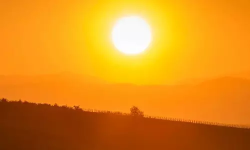 நாம் நினைத்ததை விட சூரியனின் அளவு பெரியது இல்லை: விஞ்ஞானிகள் ஆய்வில் தகவல்