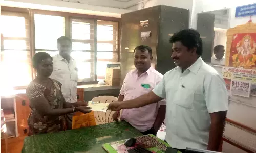 சிவகிரி தாலுகாவில் மழையால் இடிந்து விழுந்த வீடுகளுக்கு நிவாரண உதவி தொகை