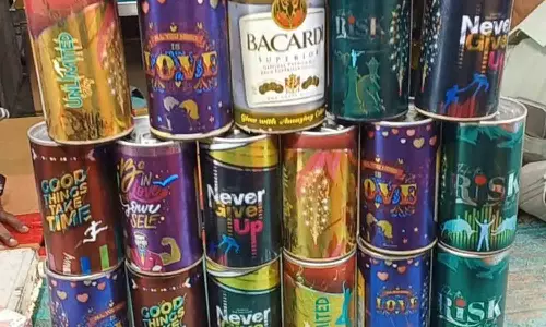 புதுவையில் புதிய ரக பட்டாசுகள் அறிமுகம்