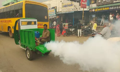 தியாகதுருகத்தில்  கொசு மருந்து அடிக்கும் பணி தீவிரம்