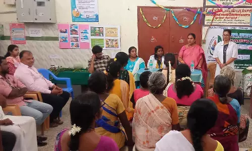 அரசு மருத்துவமனையில் தேசிய ஆயுர்வேத தினம்