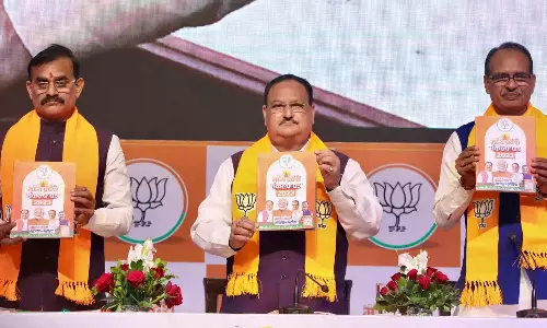 ரூ.450க்கு கியாஸ் சிலிண்டர், பெண்களுக்கு இலவச கல்வி - ம.பி.யில் பாஜக தேர்தல் வாக்குறுதி