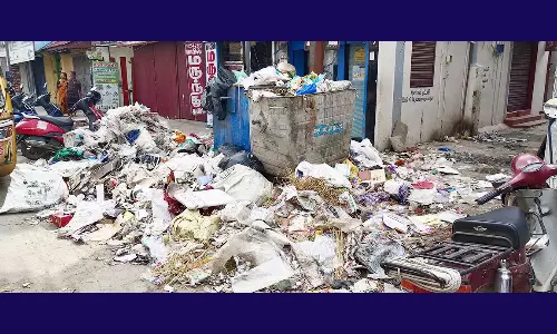 மதுரை மாநகரில் தீபாவளியையொட்டி 1,000 டன் குப்பைகள் சேர்ந்தது