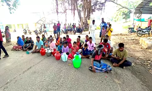 பொதுமக்கள் சாலை மறியல்