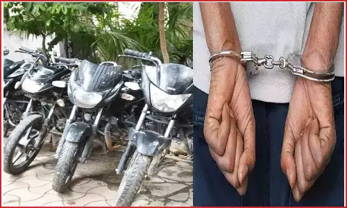 பள்ளிகொண்டாவில் பைக் திருடிய வாலிபர் கைது