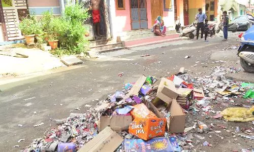 கோவை மாநகரில் தீபாவளியையொட்டி குவிந்த 1,350 டன் குப்பைகள்