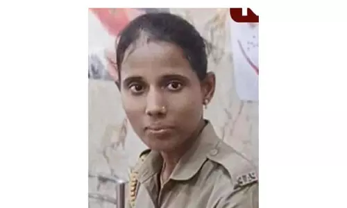 பெண் போலீஸ் தூக்கு போட்டு சாவு