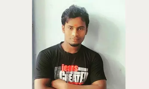 விக்கிரவாண்டி அருகேகூலி தொழிலாளி தூக்கு போட்டு தற்கொலை