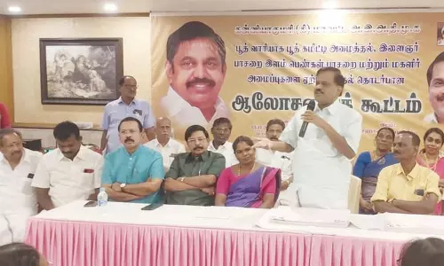 தோவாளையில் கட்டப்பட்டு வரும் கவிமணி மணிமண்டப பணியை விரைவில் முடிக்க வேண்டும்