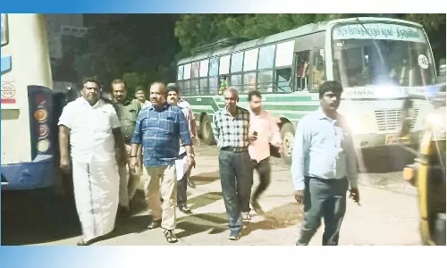 மாட்டுத்தாவணியில் அமைச்சர் சிவசங்கர் திடீர் ஆய்வு