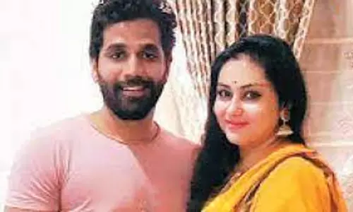 நடிகை நமீதாவின் கணவர் உள்பட 2 பேருக்கு சம்மன்