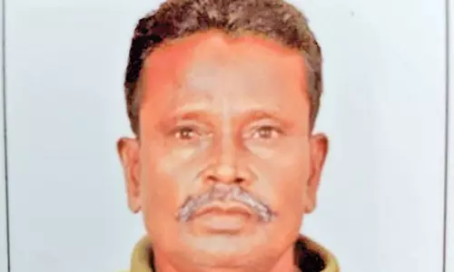 திருச்சி அருகே இருசக்கர வாகனங்கள் மோதல்: ஊராட்சி வார்டு உறுப்பினர் பலி