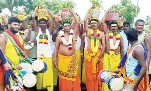 ஏரியூர் அருகே மலையனூர் மாரியம்மன் கோவில் கும்பாபிஷேகம்நாளை நடக்கிறது