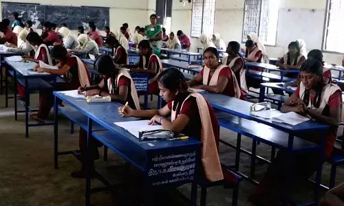 10, 11, 12ம் வகுப்புகளுக்கான பொதுத்தேர்வு அட்டவணை நாளை வெளியீடு ?