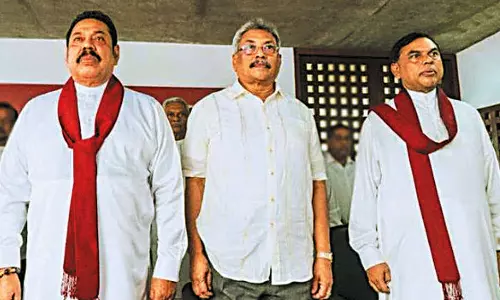 வரலாறு காணாத பொருளாதார நெருக்கடிக்கு ராஜபக்சே சகோதரர்களே காரணம்: இலங்கை சுப்ரீம் கோர்ட்டு தீர்ப்பு