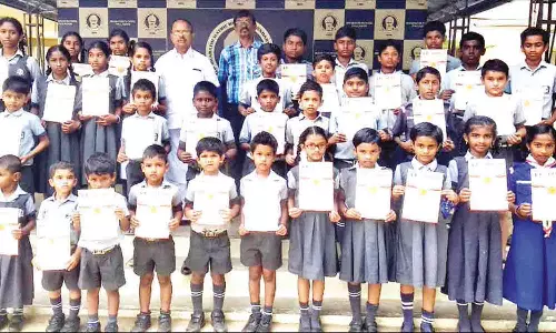 பல்லடம் பாரதி மெட்ரிக் பள்ளியில் குழந்தைகள் தினவிழா