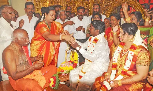 தே.மு.தி.க. தற்போது யாருடனும் கூட்டணியில் இல்லை