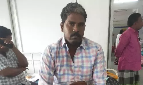 தருமபுரி அருகே வீடு புகுந்து வாலிபரை தாக்கிய மர்ம கும்பல்: போலீசார் குவிப்பு