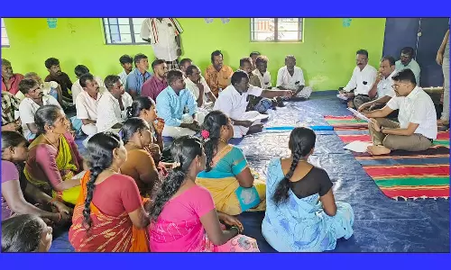 மழைக்காலத்தை கருத்தில் கொண்டு காய்ச்சிய குடிதண்ணீரை மக்கள் பயன்படுத்த வேண்டும்- கலெக்டர் அறிவுரை