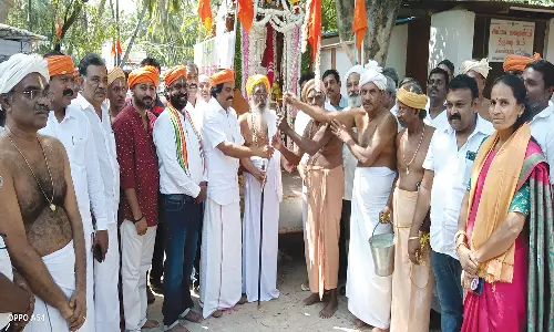 சாமிதோப்பு முதல் திருவனந்தபுரம் சிங்காரத்தோப்பு பதி வரைஅய்யா வைகுண்டர் மகா பாதயாத்திரை : அமைச்சர் மனோ தங்கராஜ் தொடங்கி வைத்தார்