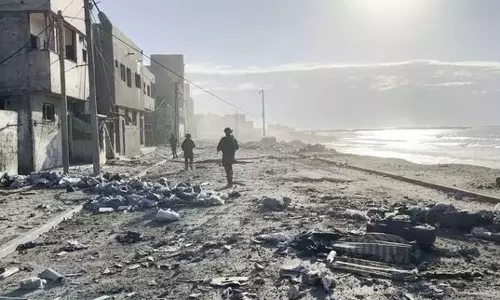 மனிதாபிமான அடிப்படையில் காசாவுக்கு எரிபொருள் அனுப்ப இஸ்ரேல் ஒப்புதல்