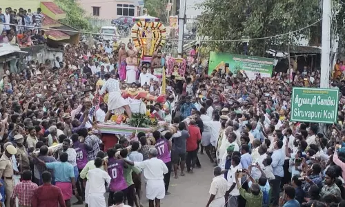 சிறுவாபுரி அருள்மிகு பாலசுப்ரமணிய சுவாமி திருக்கோவிலில் சூரசம்ஹாரம் நிகழ்ச்சி