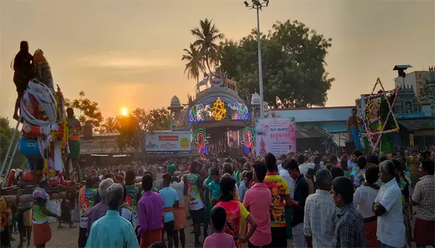 பரமத்திவேலூர் சுற்றுவட்டார பகுதிகளில் உள்ளமுருகன் கோவில்களில் சூரசம்ஹார விழா பரமத்திவேலூர் சுற்றுவட்டார பகுதிகளில் உள்ளமுருகன் கோவில்களில் சூரசம்ஹார விழா