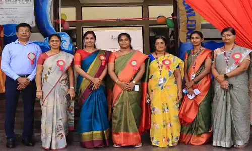 திருப்பூர் காந்திநகர் ஏ.வி.பி. டிரஸ்ட் மெட்ரிக் பள்ளியில் கண்காட்சி