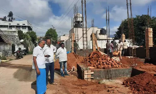 மவுண்ட் பிளசன்ட் பகுதியில் கூட்டுறவு பண்டகசாலை கட்டுமான பணிகள் தீவிரம்