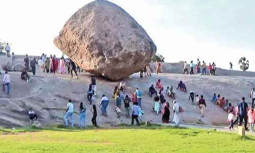 மாமல்லபுரம் புராதன சின்னங்களை இலவசமாக கண்டுகளித்த சுற்றுலா பயணிகள்