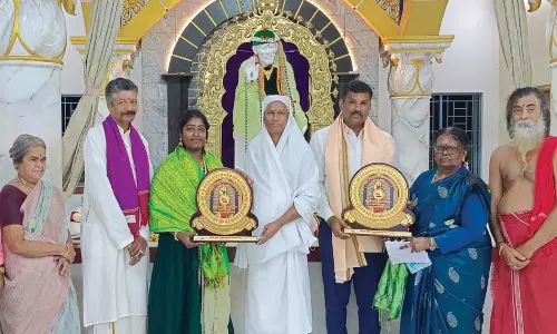 இரணியல் சாய்பாபா அன்பாலயத்தில் யோகா பயிற்சி குறித்து விளக்கும் நிகழ்ச்சி