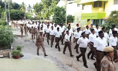 உலகத்தின் குருவாக இந்தியாவை மாற்றும் வேலையை ஆர்.எஸ்.எஸ். செய்கிறது - தென்தமிழக இணை அமைப்பாளர் பேச்சு