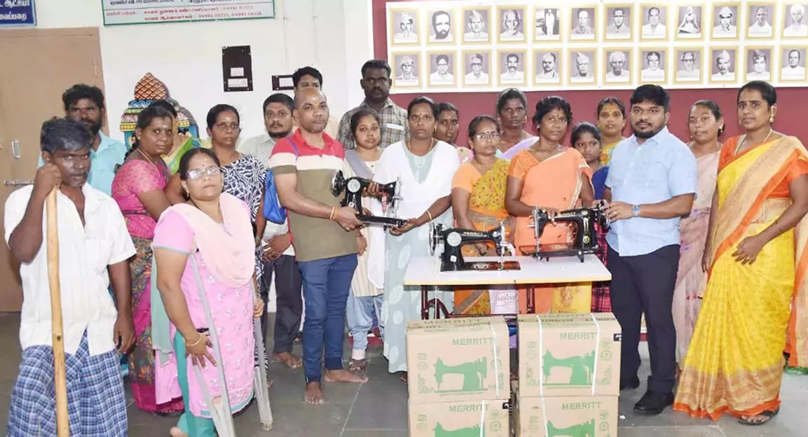 பெண் குழந்தைகள் பாதுகாப்பு திட்ட பயனாளிகளுக்கு முதிர்வு தொகை