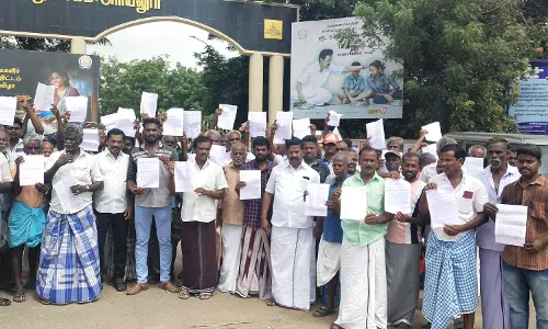 சுண்ணாம்பு கல் சுரங்க விரிவாக்க கருத்துக் கேட்பு கூட்டம் நடத்தக் கூடாது - அரியலூர் கலெக்டரிடம் விவசாயிகள் மனு