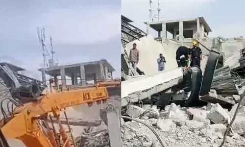 தெலுங்கானாவில் விளையாட்டு அரங்கம் கட்டுமான பணியில் 3 தொழிலாளர்கள் பலி