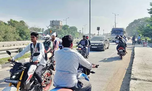 மேம்பாலத்தில் ஏற்பட்ட விரிசல் சீரமைப்பு