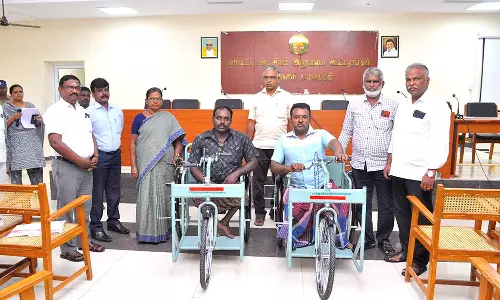 தென்காசியில் மக்கள் குறைத்தீர்க்கும் நாள் கூட்டத்தில் நலத்திட்ட உதவிகள்