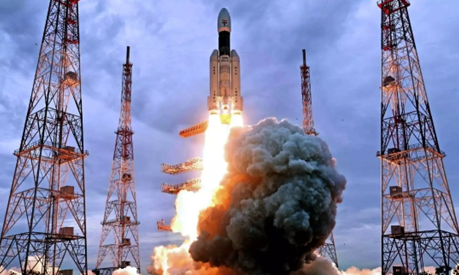 இன்னும் 2 ஆண்டுகளில் சந்திரயான்-4 ஏவப்படும்: நிலவில் உள்ள மணல், கற்களை பூமிக்கு எடுத்துவர புதிய திட்டம்