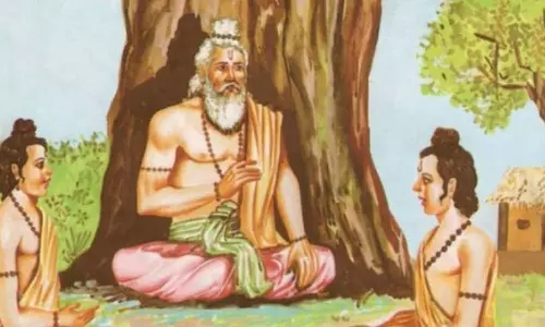 அரசனின் மன துயரத்திற்கு மருந்திட்ட துறவி