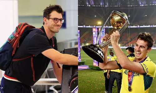 நாடு திரும்பிய பேட் கம்மின்ஸ்: அலட்டிக் கொள்ளாத ஆஸ்திரேலியர்கள்- வைரல் வீடியோ