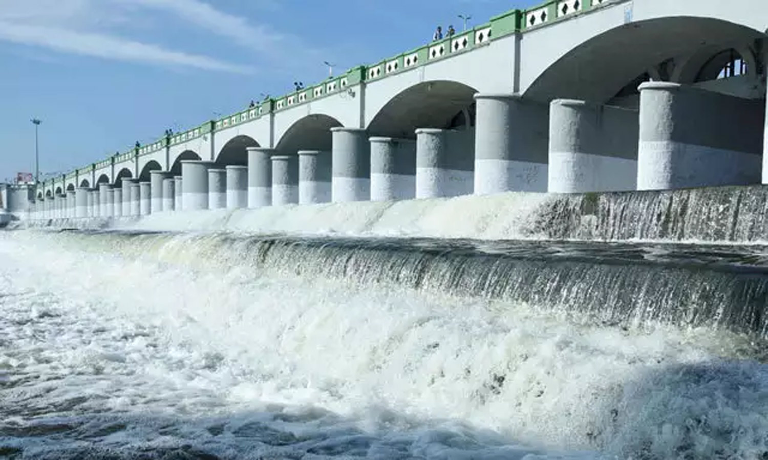 தமிழகத்திற்கு டிசம்பர் இறுதி வரை தினமும் 2700 கன அடி தண்ணீர் திறக்க வேண்டும்: காவிரி ஒழுங்காற்று குழு