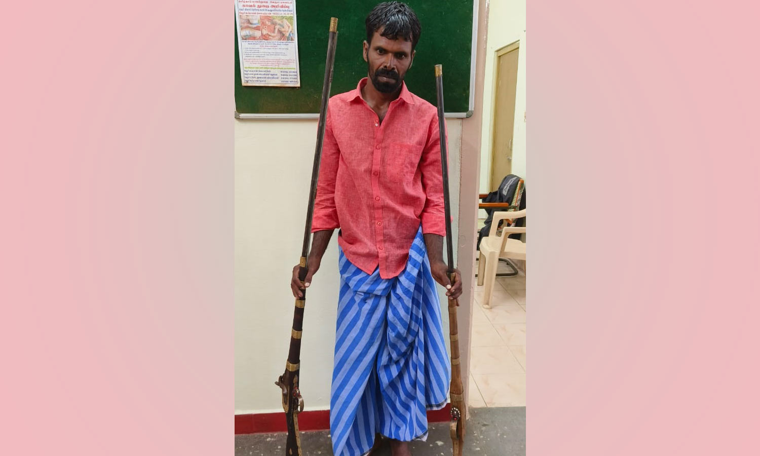 நாட்டு துப்பாக்கி வைத்திருந்தவர் கைது